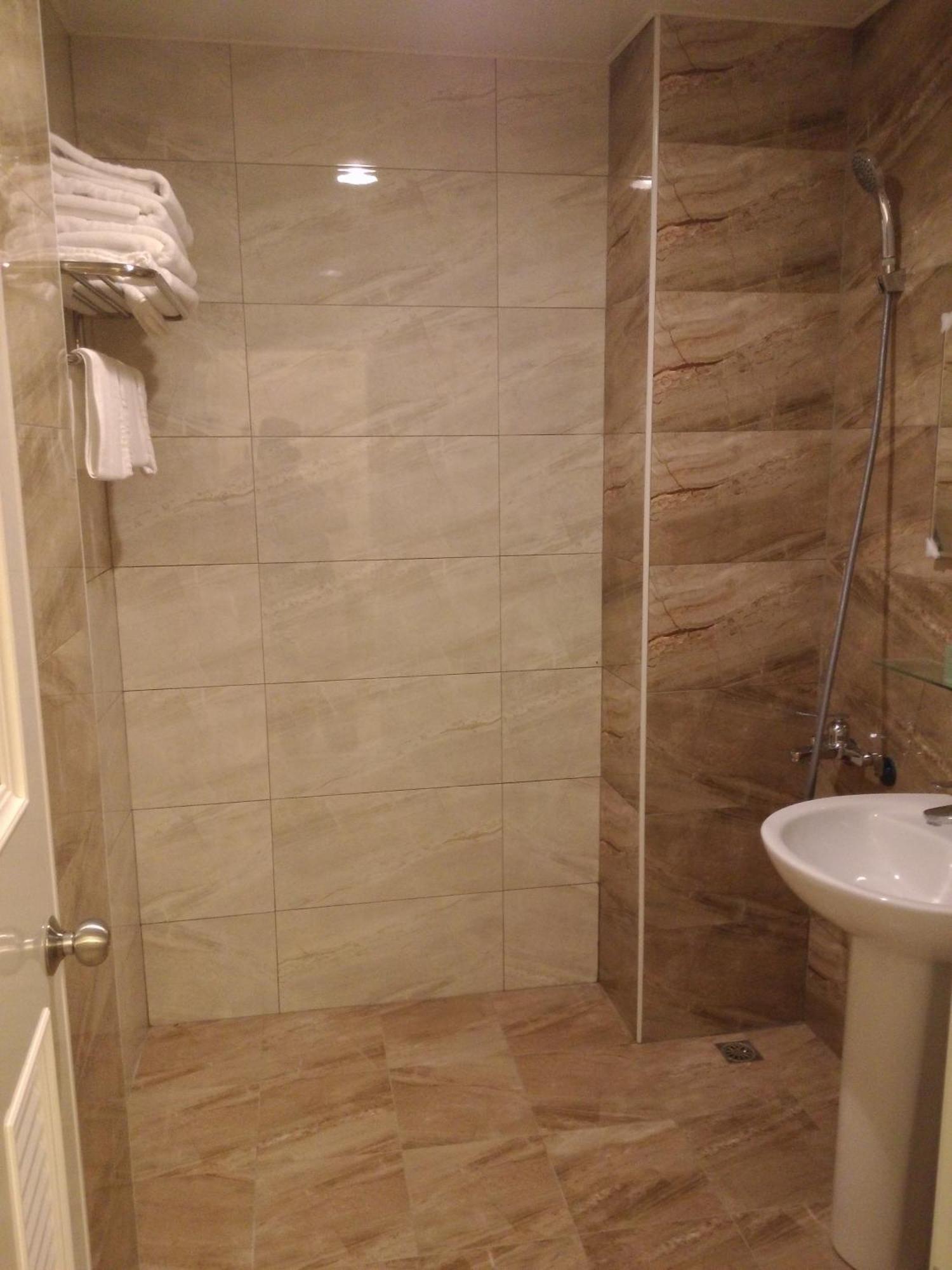 Tilon Hotel Pingtung Kültér fotó